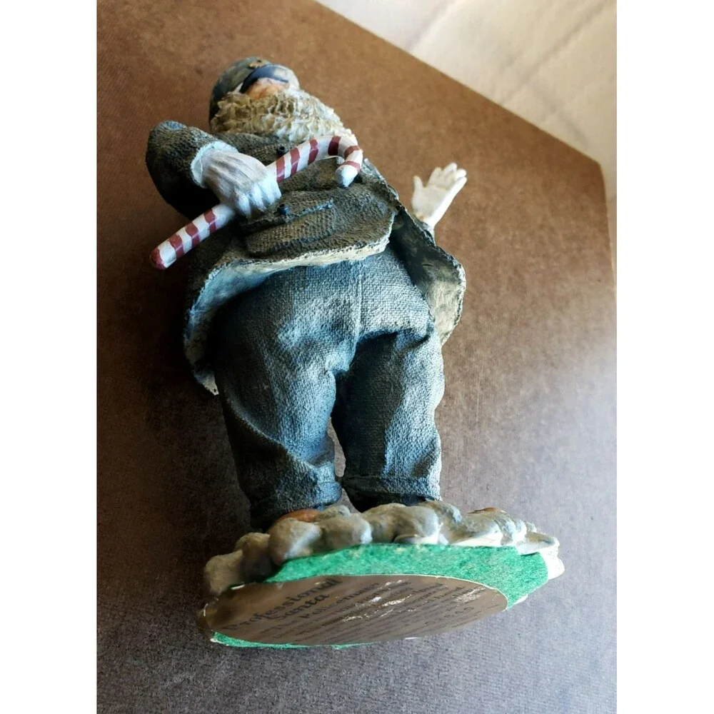 Vintage PROFESSIONAL SANTA POLICEMAN FIGURINE Hamilton Gifts Heirloom Tradition